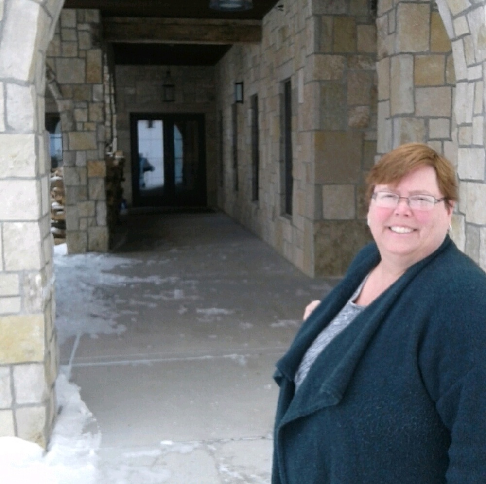 Meet your Posher, Donna Posh Ambassador!